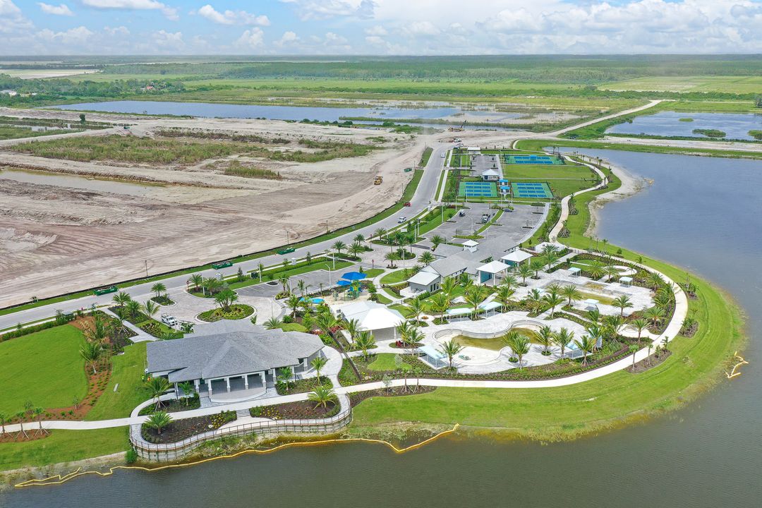 3995 Pegasus Wy, Naples, FL 34120