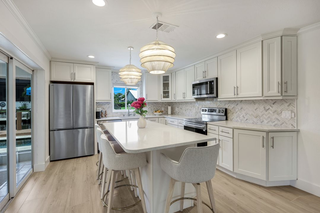 27098 Harbor Dr, Bonita Springs, FL 34135