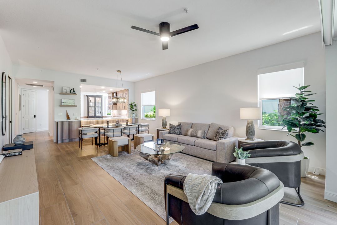 4700 Yacht Harbor Dr #611, Naples, FL 34112