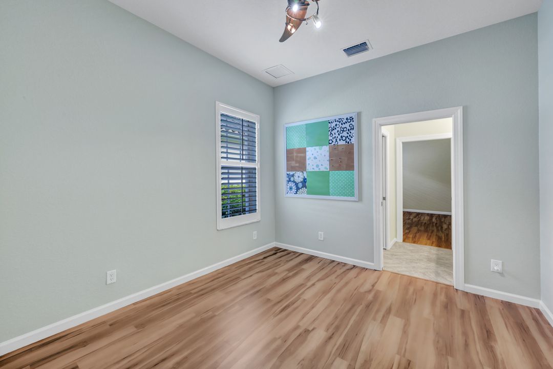 11921 Heather Woods Ct, Naples, FL 34120