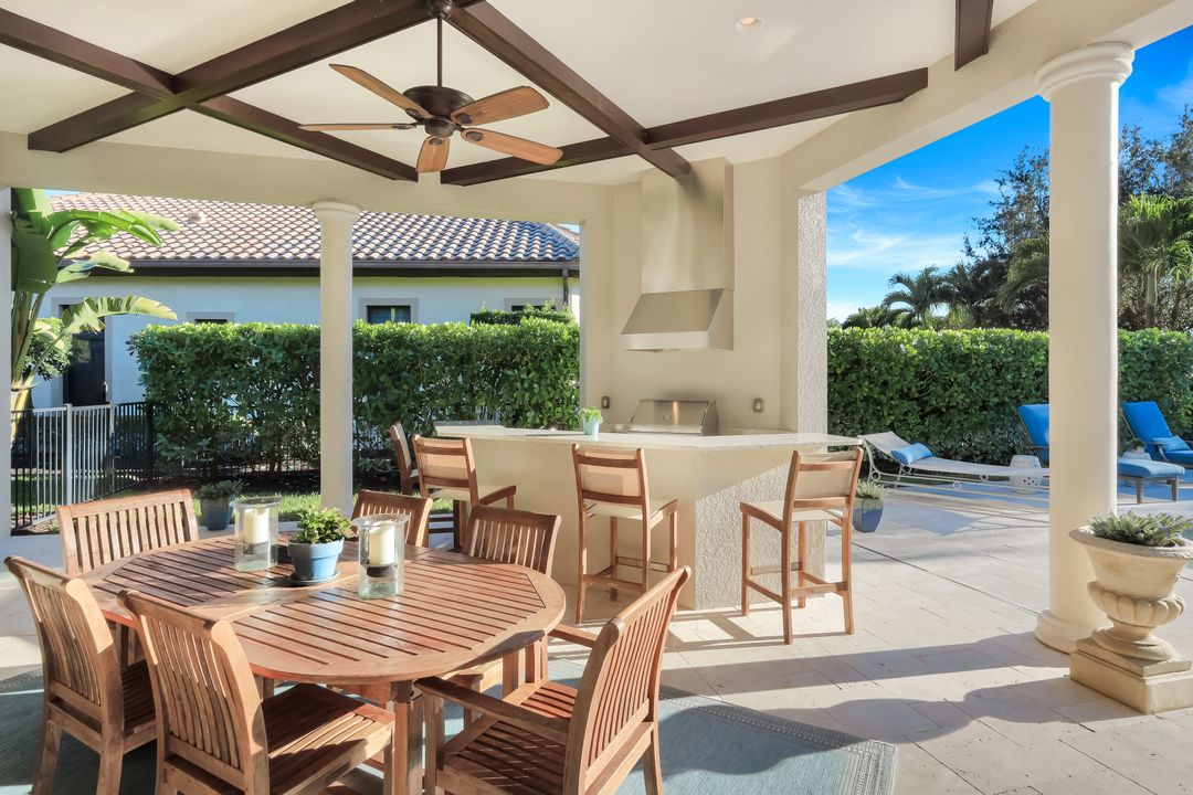 28864 Blaisdell Dr, Naples, FL 34119