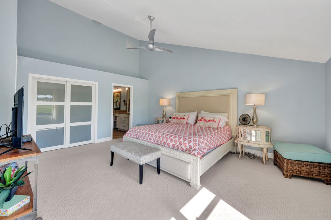 10339 Quail Crown Dr, Naples, FL 34119