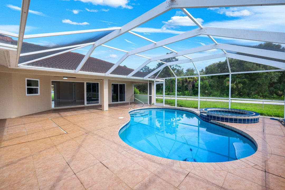 1795 Desoto Blvd S, Naples, FL 34117