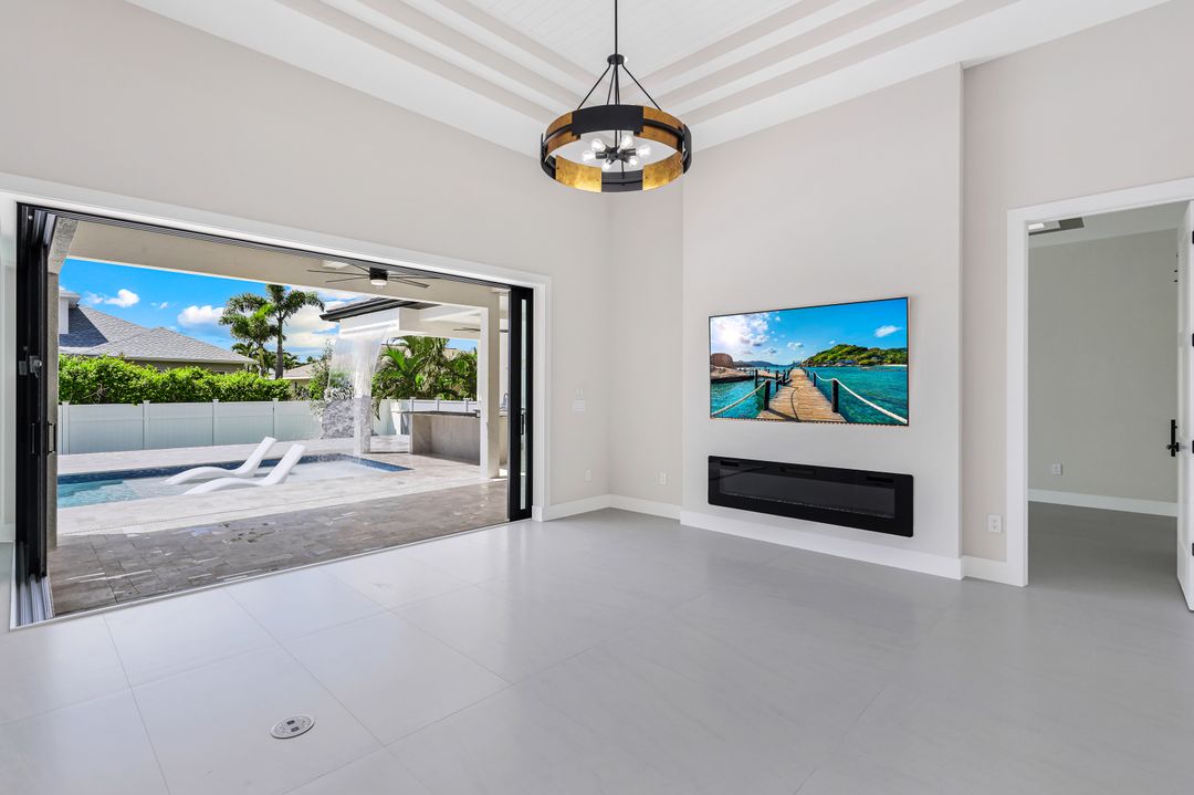 1708 SW 54th St, Cape Coral, FL 33914