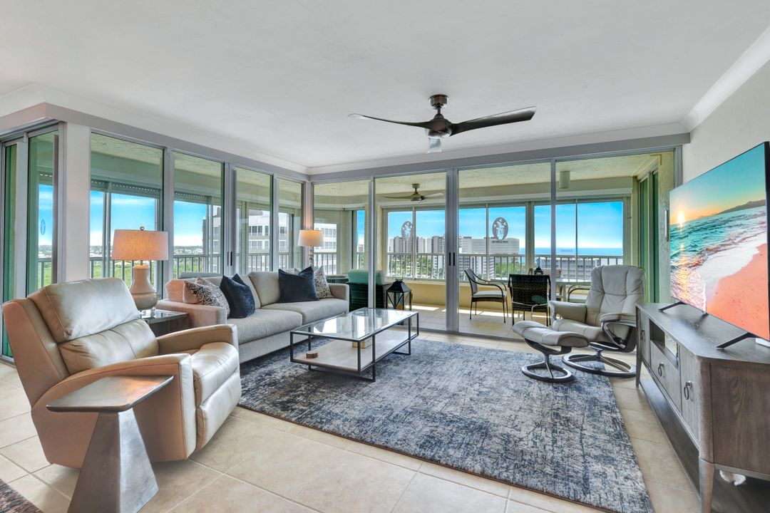 21 Bluebill Ave #1001, Naples, FL 34108
