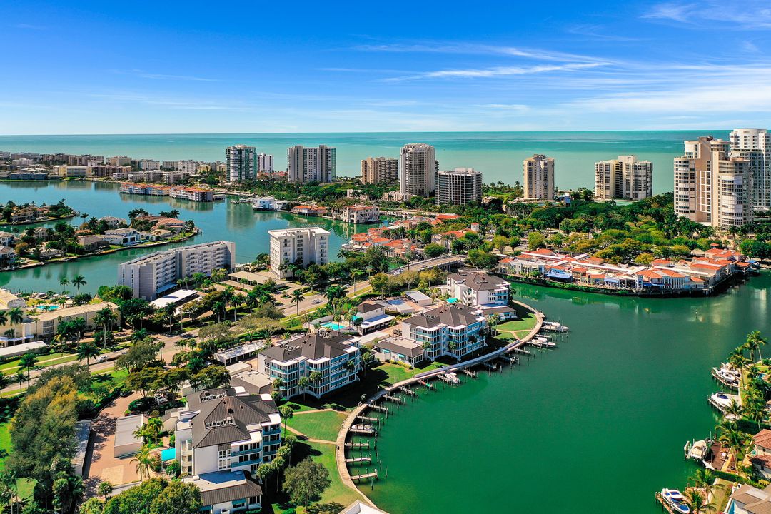 355 Park Shore Dr #1-134, Naples, FL 34103