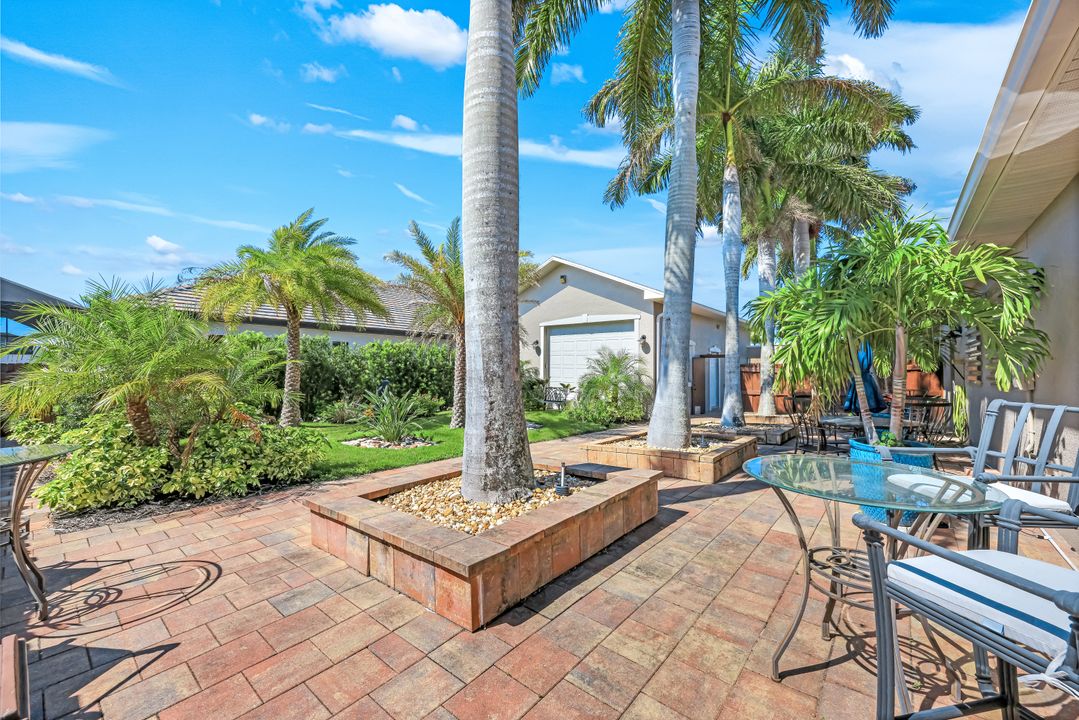 4025 SW 11th Ave, Cape Coral, FL 33914
