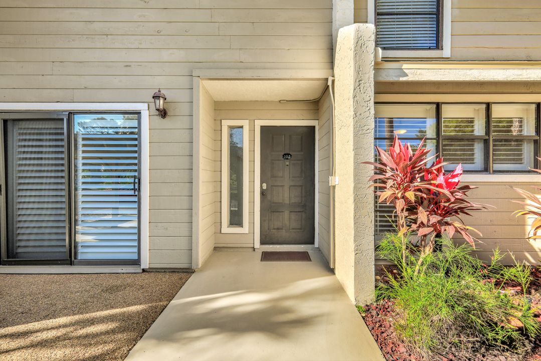 16454 Timberlakes Dr #102, Fort Myers, FL 33908