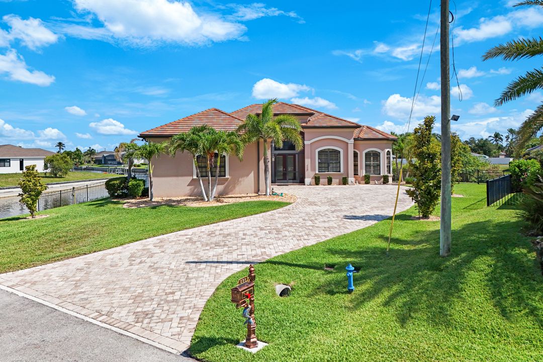 225 SW 12th Terrace, Cape Coral, FL 33991