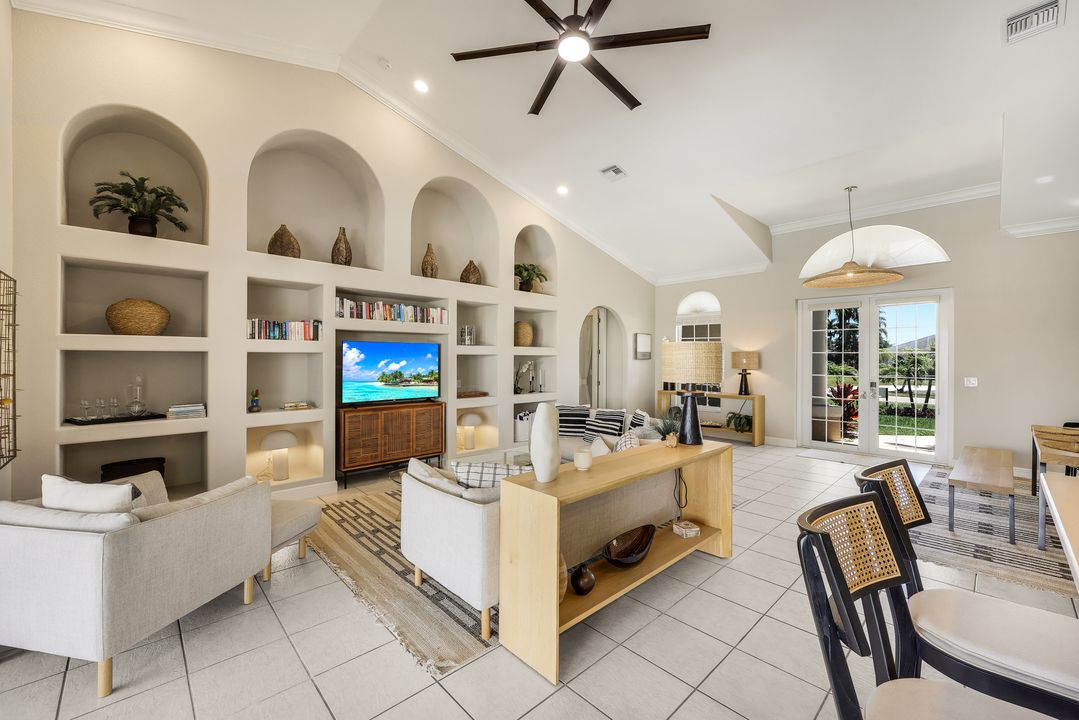 3710 SE 18th Pl, Cape Coral, FL 33904