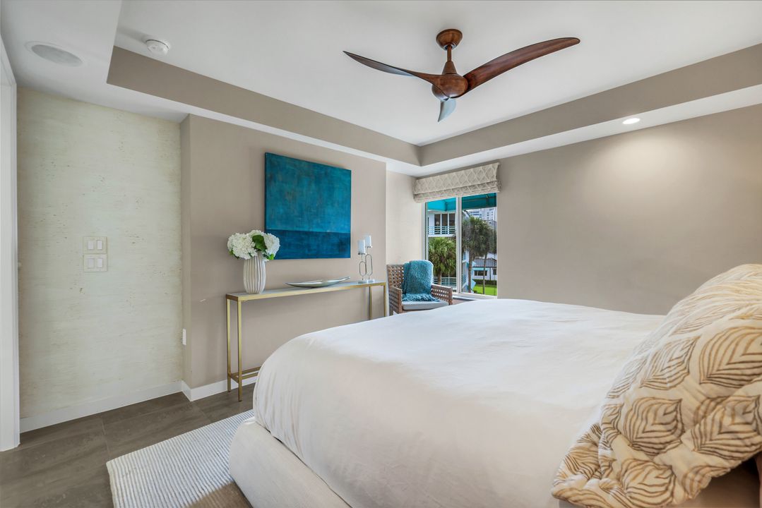 355 Park Shore Dr #1-134, Naples, FL 34103