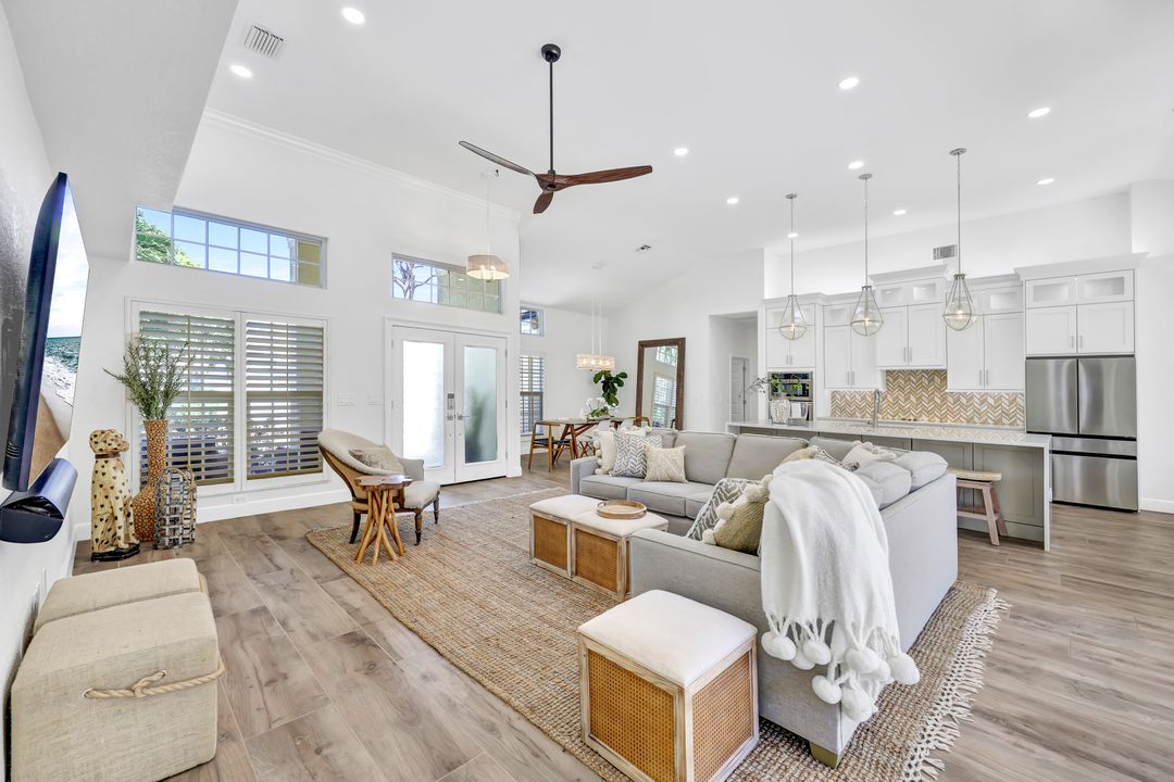 3771 Lakemont Dr, Bonita Springs, FL 34134