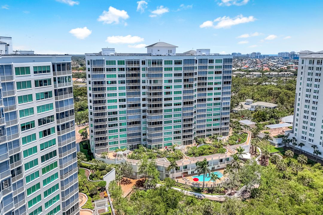 275 Indies Way #1603, Naples, FL 34110