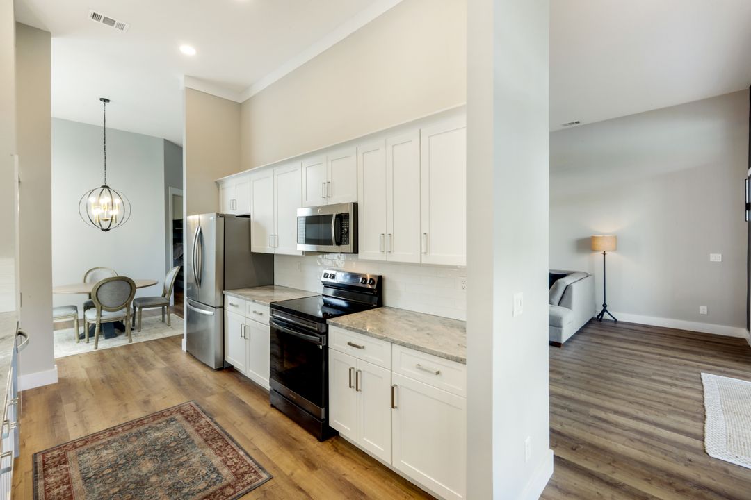 19641 Silver Oak Dr, Fort Myers, FL 33967