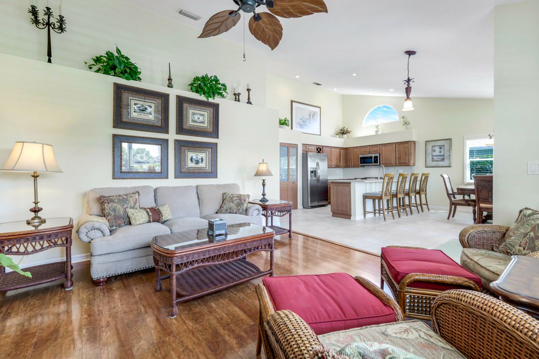 21580 Indian Bayou Dr, Fort Myers Beach, FL 33931