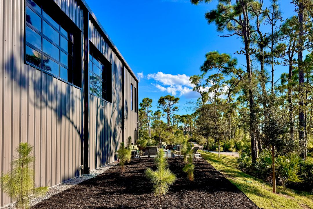 4412 Pinetree Blvd, Saint James City, FL 33956
