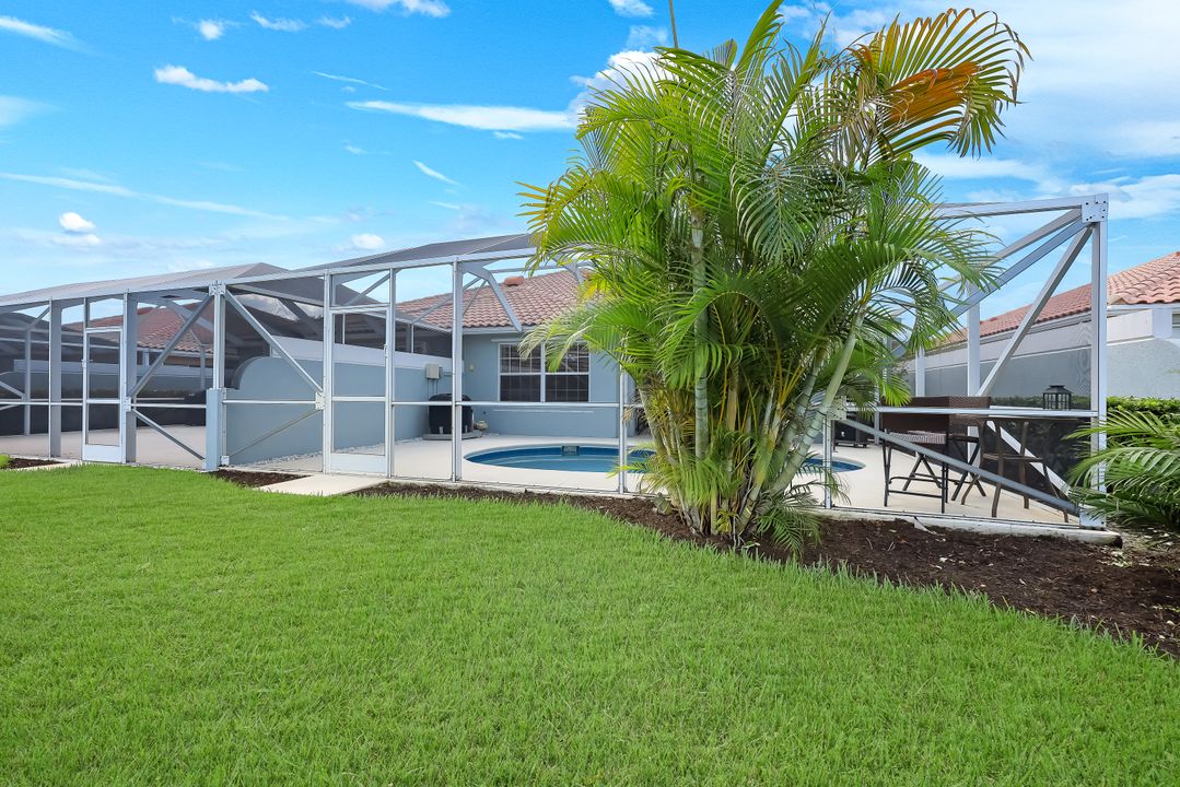 28971 Vermillion Ln, Bonita Springs, FL 34135