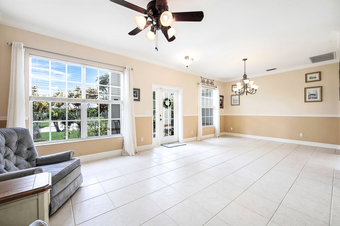 1802 SW 2nd Ave, Cape Coral, FL 33991