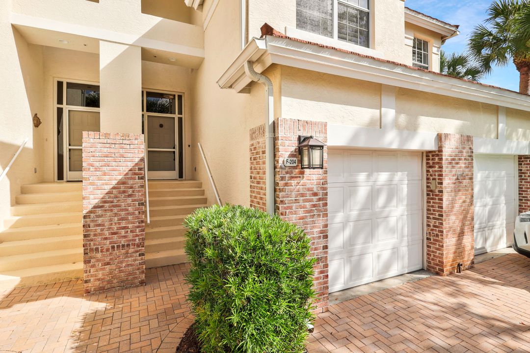 25010 Cypress Hollow Ct #204, Bonita Springs, FL 34134