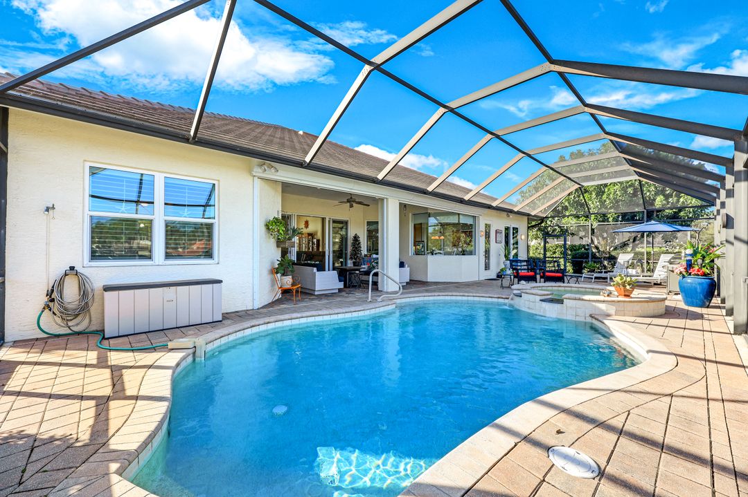 9852 Treasure Cay Ln, Bonita Springs, FL 34135