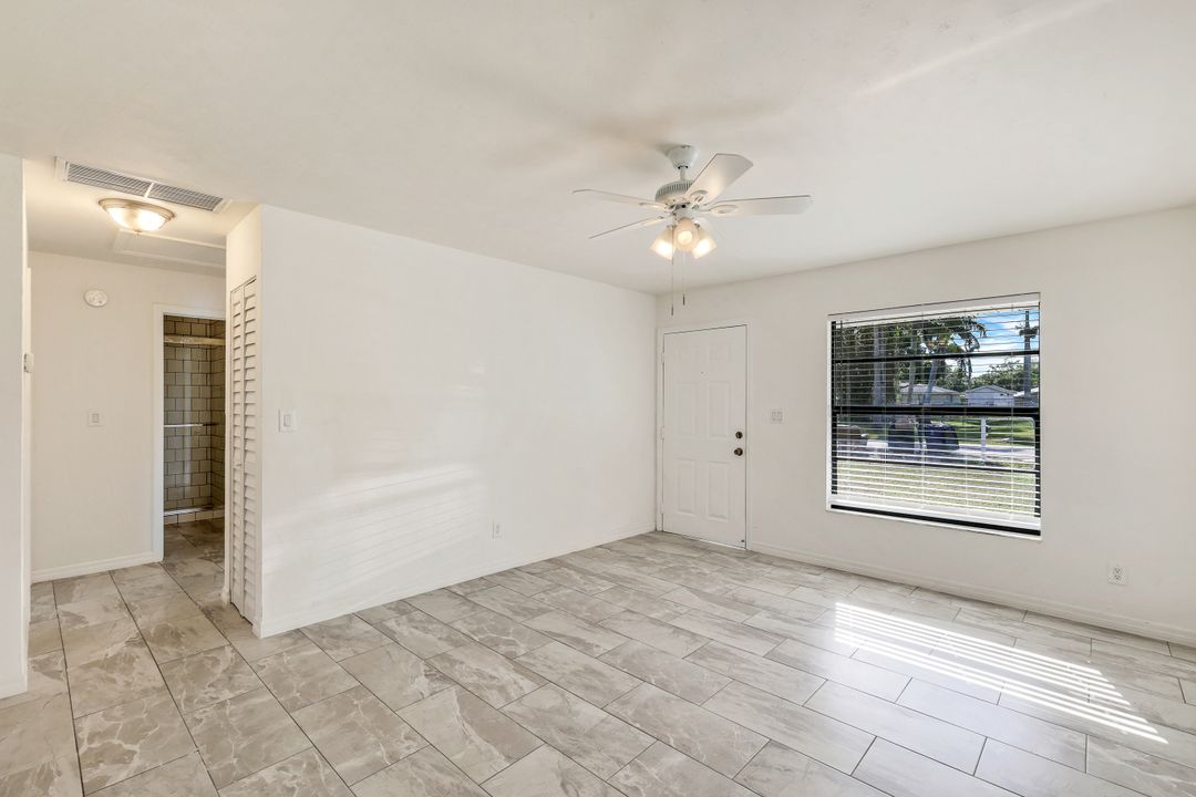 2208 Iris Way, Fort Myers, FL 33905