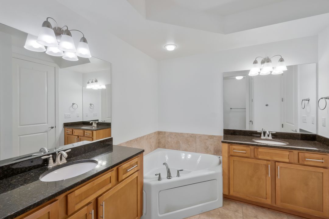 23191 Fashion Dr #201, Estero, FL 33928