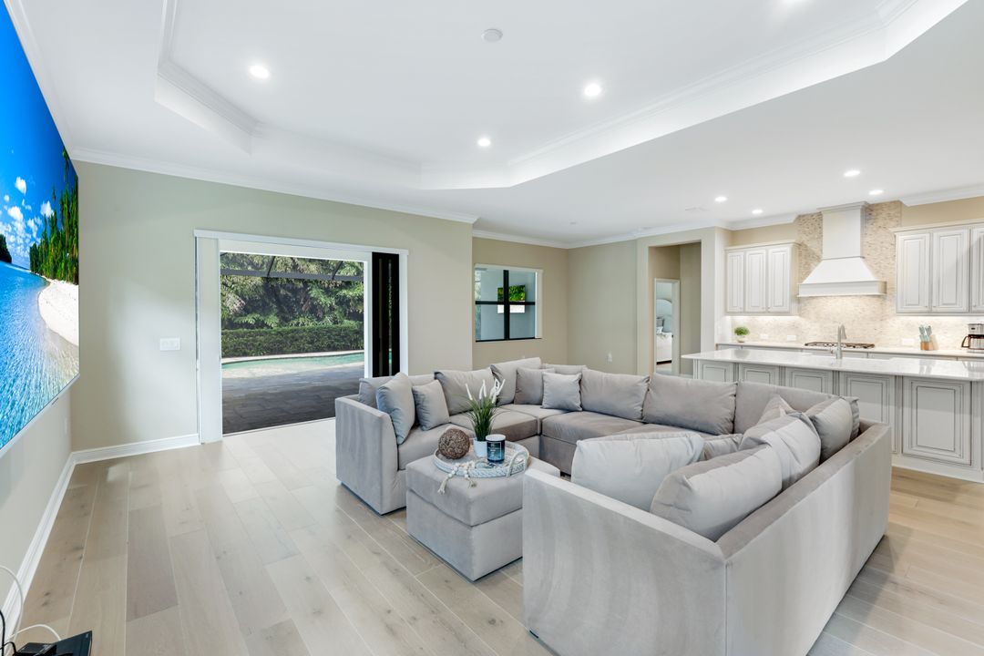 8360 Preserve Point Dr, Fort Myers, FL 33912