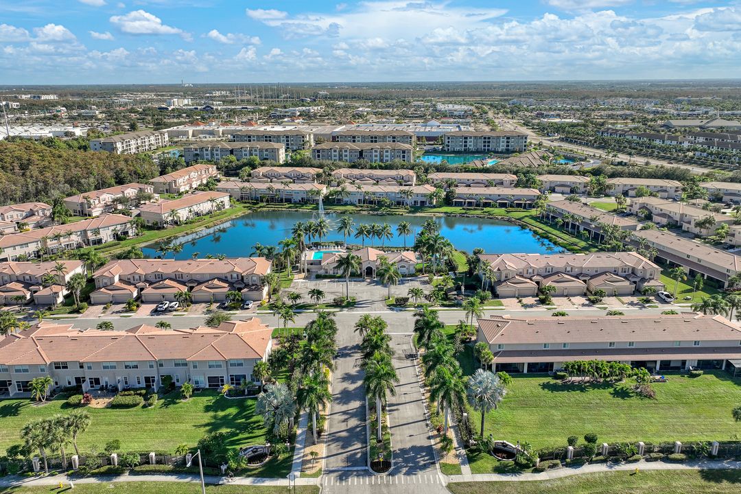 3827 Clearbrook Ln, Fort Myers, FL 33966