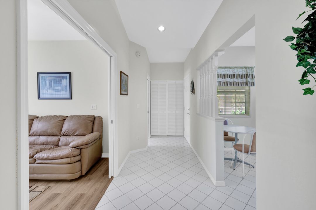 326 Bradstrom Cir # F-204, Naples, FL 34113