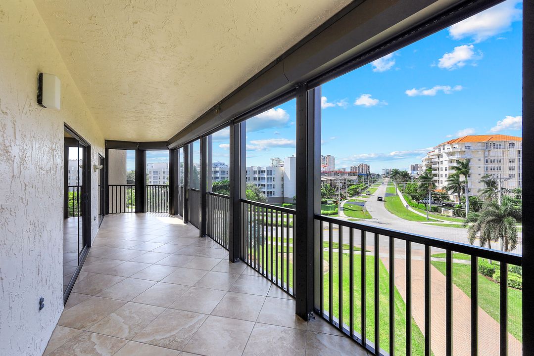 961 Collier Ct #309, Marco Island, FL 34145