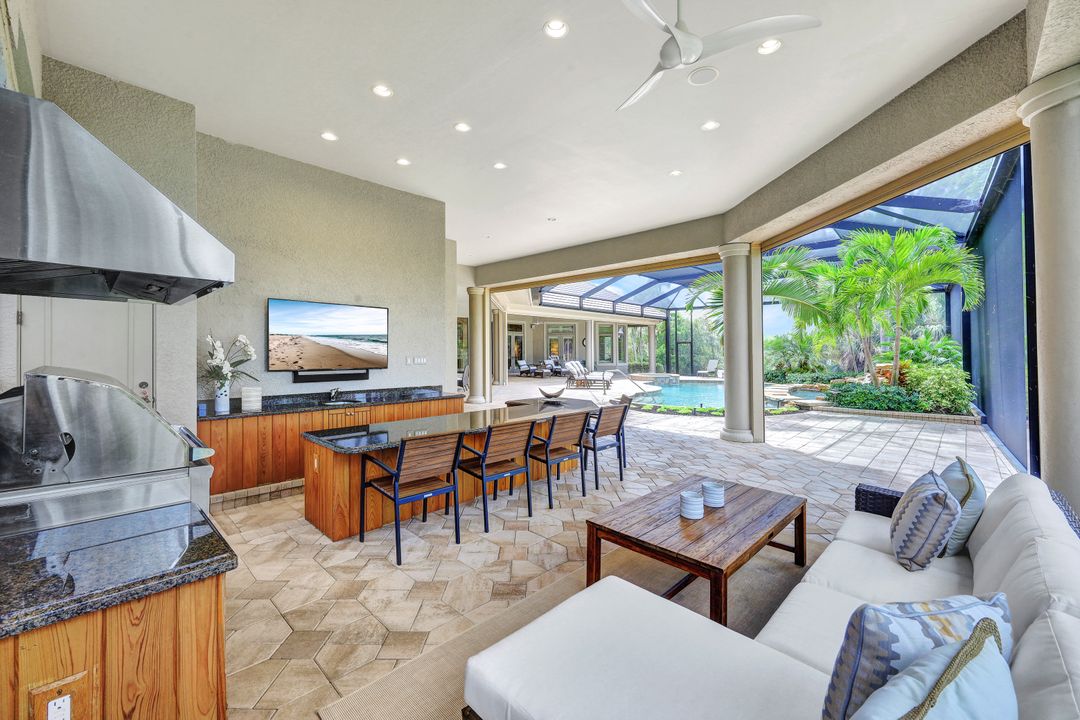 11993 Collier's Reserve Dr, Naples, FL 34110