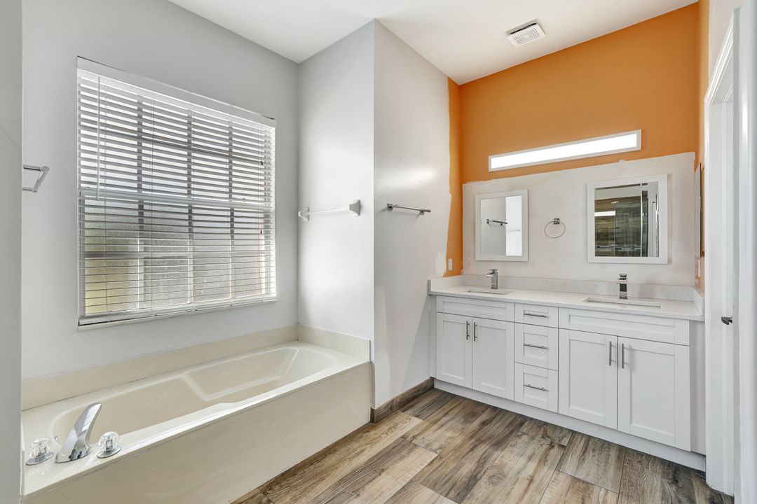 721 Grand Rapids Blvd, Naples, FL 34120