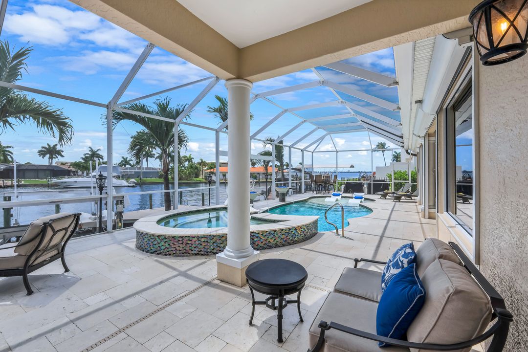 5929 SW 1st Ct, Cape Coral, FL 33914