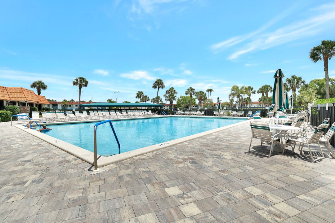 4166 27th Ct SW #201, Naples, FL 34116