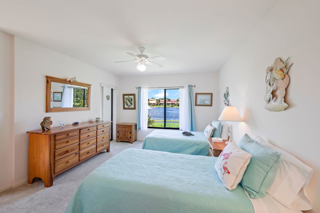 359 Bay Forest Dr  #1B, Naples, FL 34110