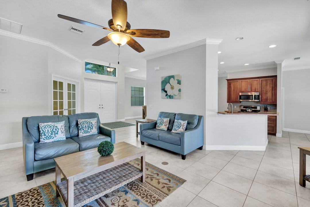 1726 SW 38th Terrace, Cape Coral, FL 33914
