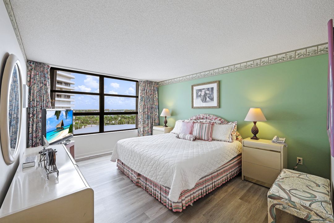 300 S Collier Blvd #803, Marco Island, FL 34145