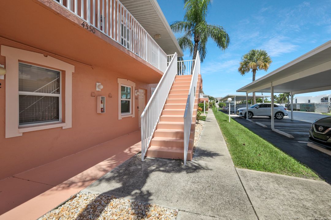4550 SE 5th Pl #202, Cape Coral, FL 33904