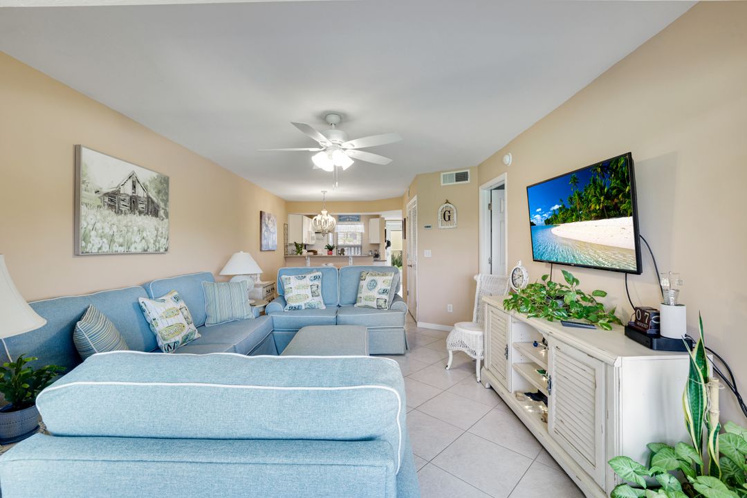 1335 Mainsail Dr #1304, Naples, FL 34114