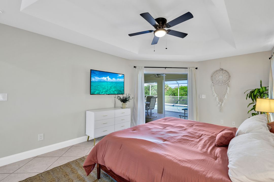 213 SE 20th Ct, Cape Coral, FL 33990