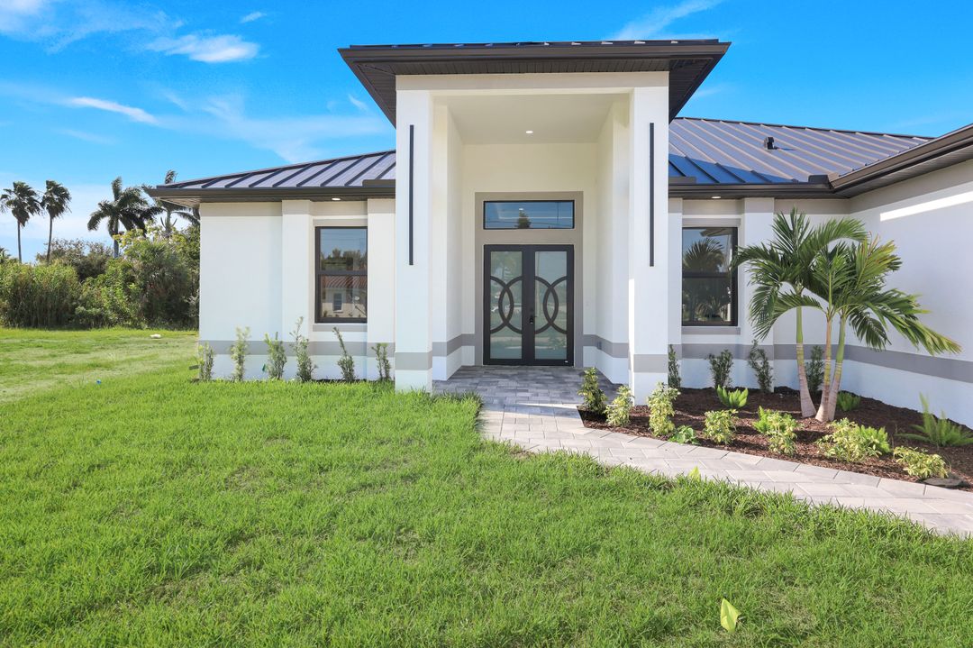 508 14th Terrace, Cape Coral, FL 33990