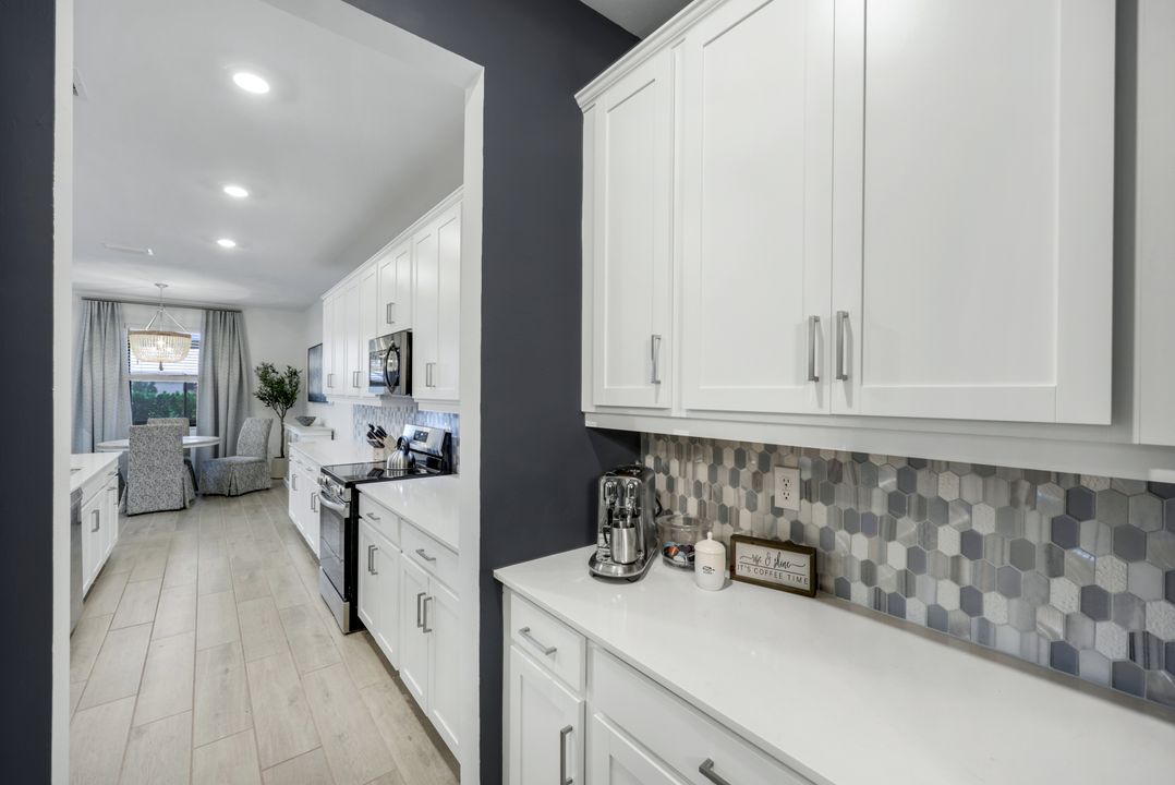 11243 Canopy Loop, Fort Myers, FL 33913