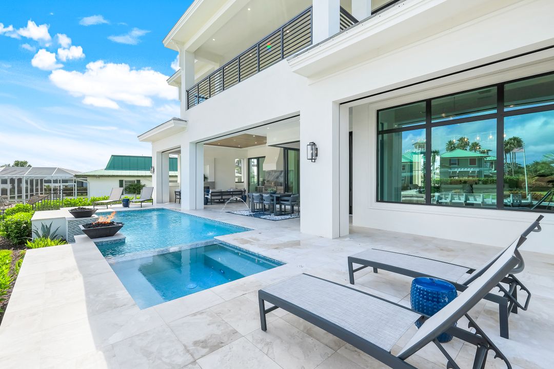 960 Iris Ct, Marco Island, FL 34145