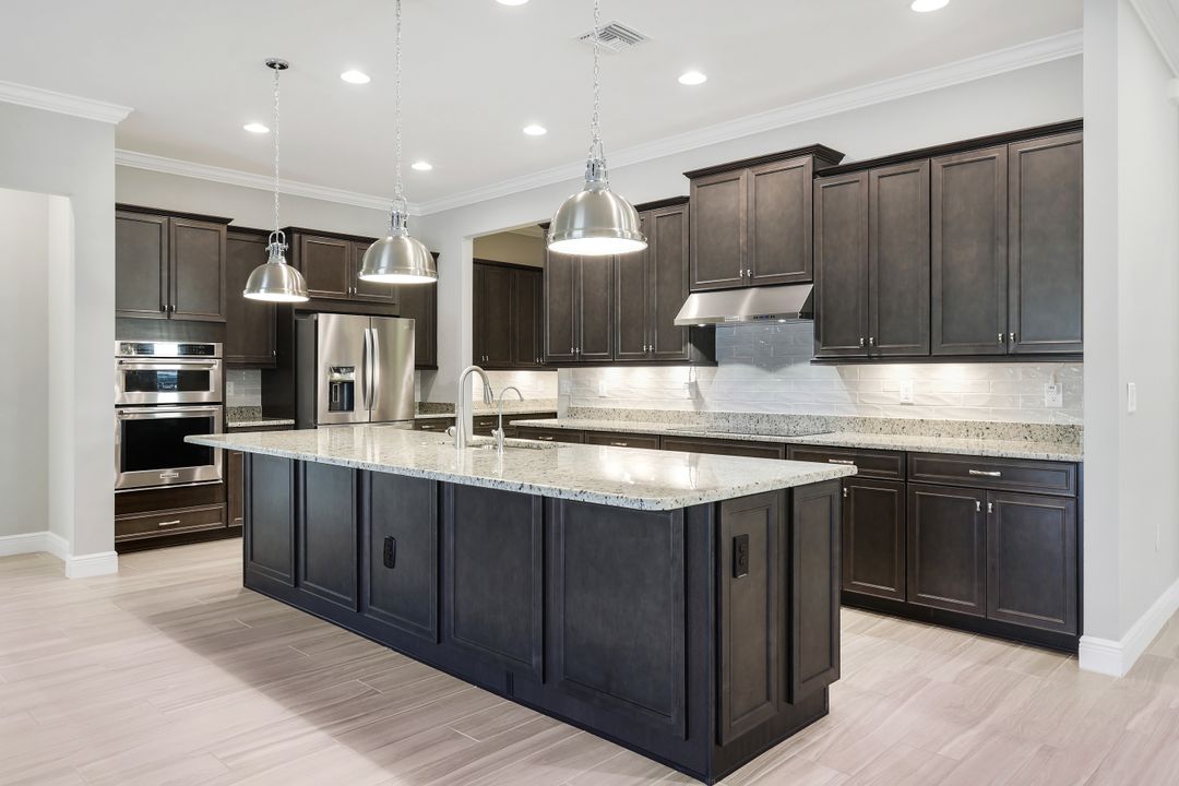 3837 Helmsman Dr, Naples, FL 34120