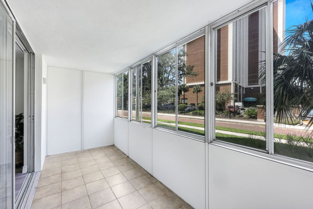 20 W Lucerne Cir #116, Orlando, FL 32801