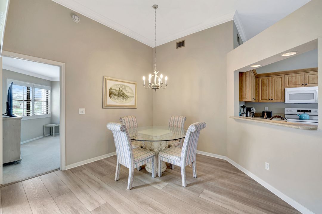 6525 Valen Way #D302, Naples, FL 34108