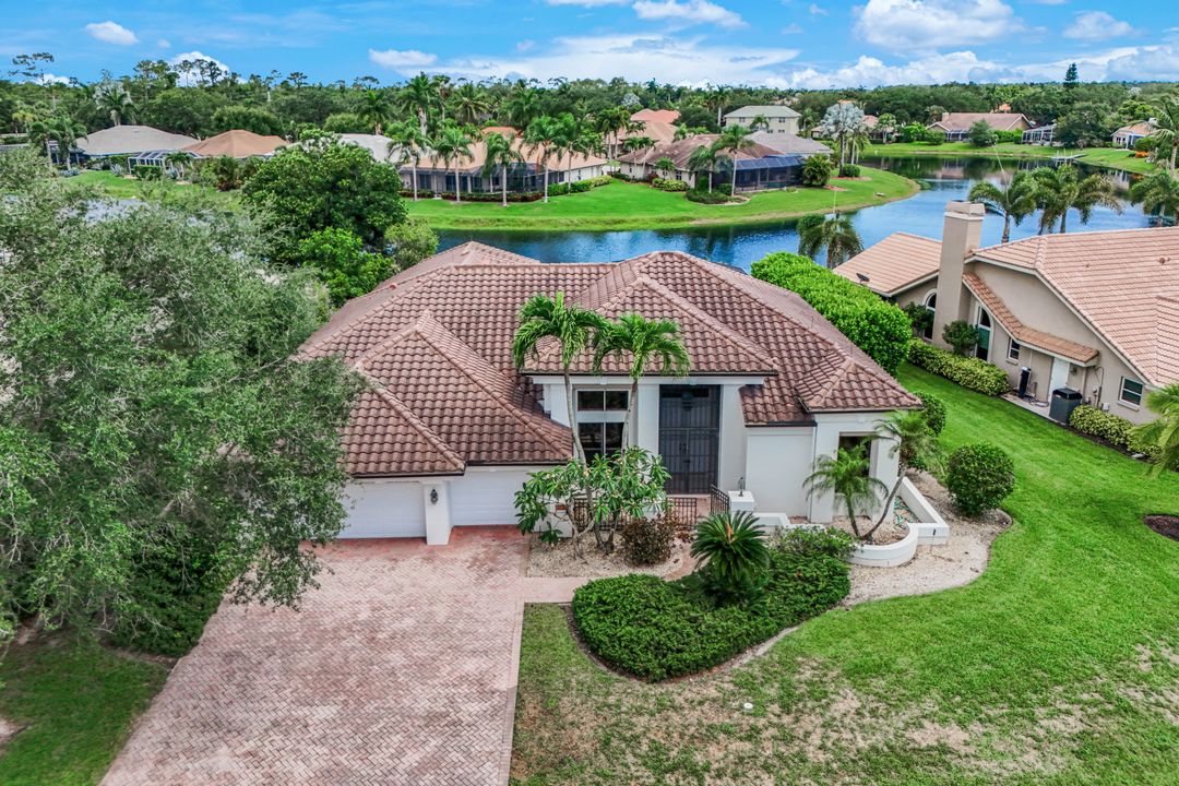 11726 Night Heron Dr, Naples, FL 34119
