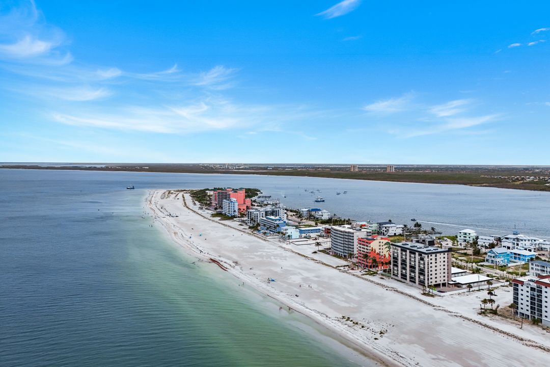 538 Estero Blvd #304, Fort Myers Beach, FL 33931