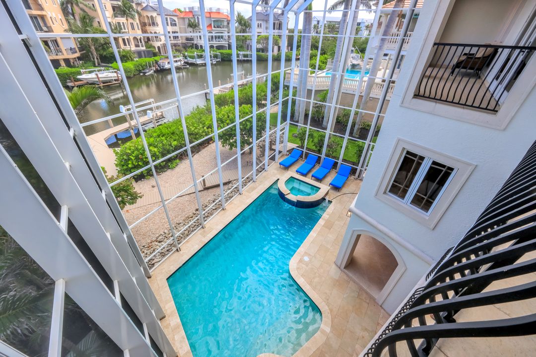 175 Topanga Dr, Bonita Springs, FL 34134