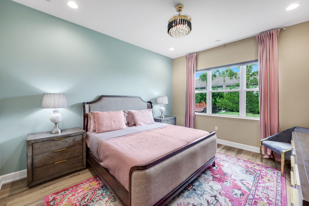12446 Dahlia Ct, Naples, FL 34120